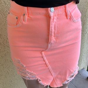 Peach Zara distressed Jean mini skirt size M